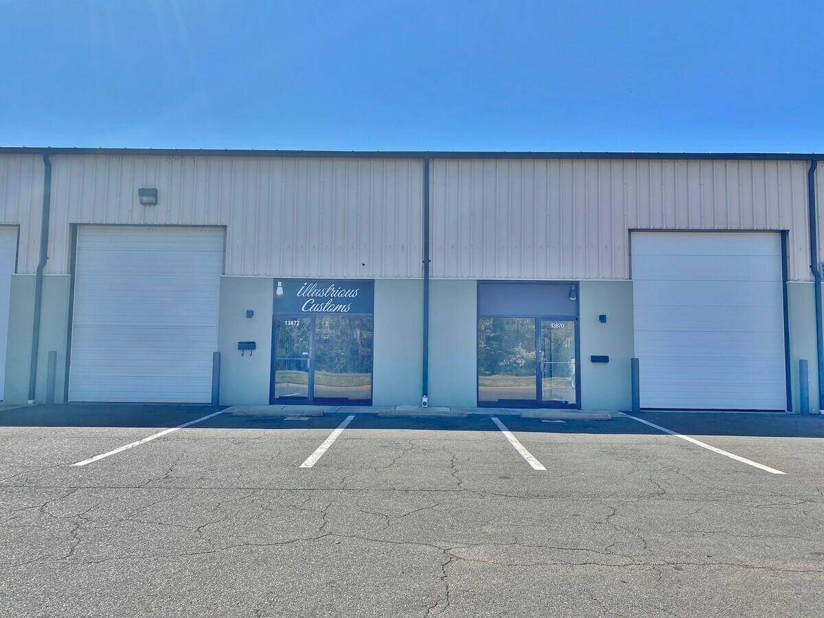 1384813876 Dawson Beach Rd, Woodbridge, VA 22191