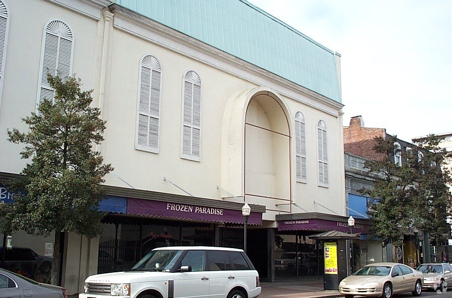 217 W Broughton St, Savannah, GA 31401 Property Record