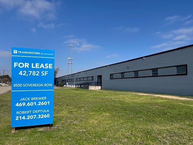 8500-8600 Sovereign Row, Dallas, TX for lease - Building Photo - Image 1 of 14