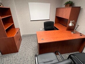 600 Boulevard S, Huntsville, AL for lease Interior Photo- Image 1 of 5