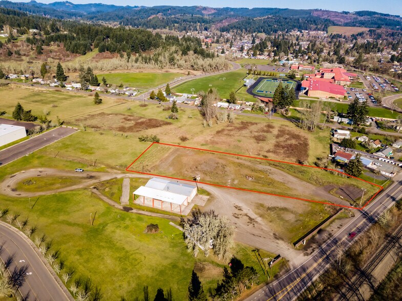 2045 Highway 99, Cottage Grove, OR for sale - Aerial - Image 3 of 6