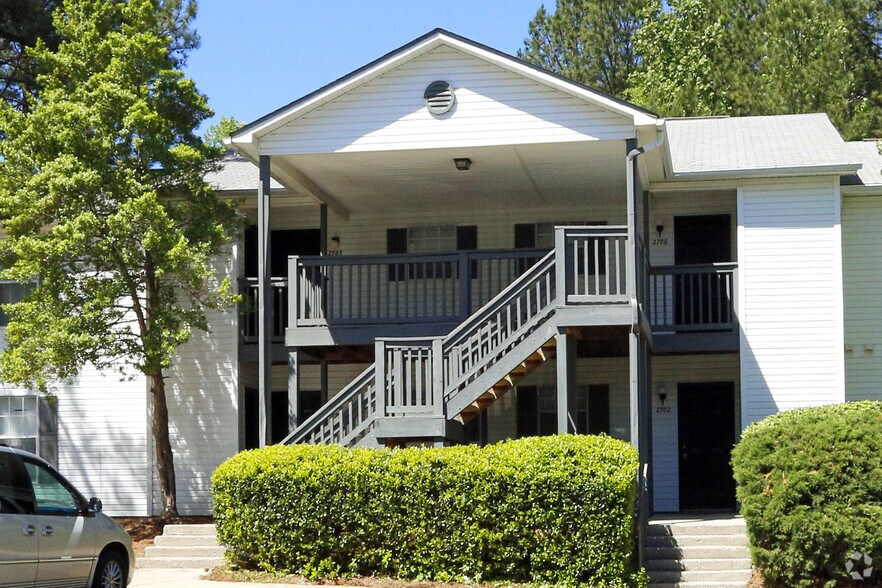 8050 taylor rd