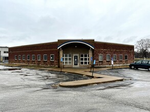 909 N 14th St, Saint Louis, MO for lease Building Photo- Image 1 of 12