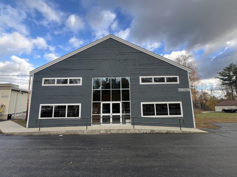 235 Portland Rd, Gray, ME for lease - Building Photo - Image 2 of 9