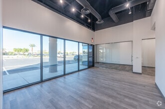 6625 S Valley View Blvd, Las Vegas, NV for lease Interior Photo- Image 2 of 11