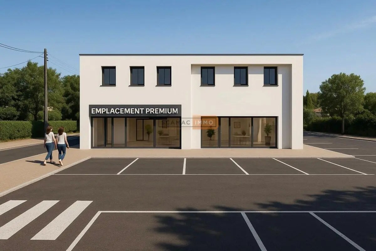 Flex in Draguignan for lease Building Photo- Image 1 of 7
