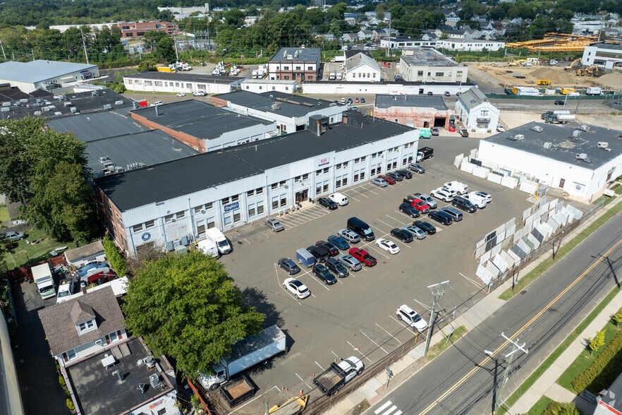 425 Fairfield Ave, Stamford, CT for lease - Aerial - Image 2 of 6