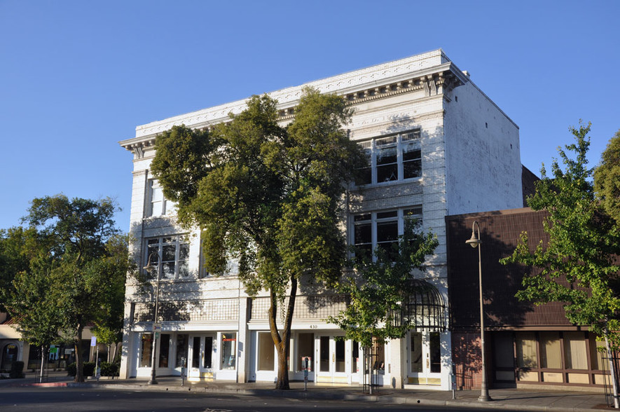 426-434 Broadway St, Chico, CA for lease - Primary Photo - Image 1 of 21