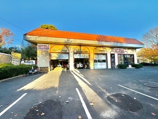 More details for 1215 Little East Neck Rd, Wyandanch, NY - Industrial for Sale