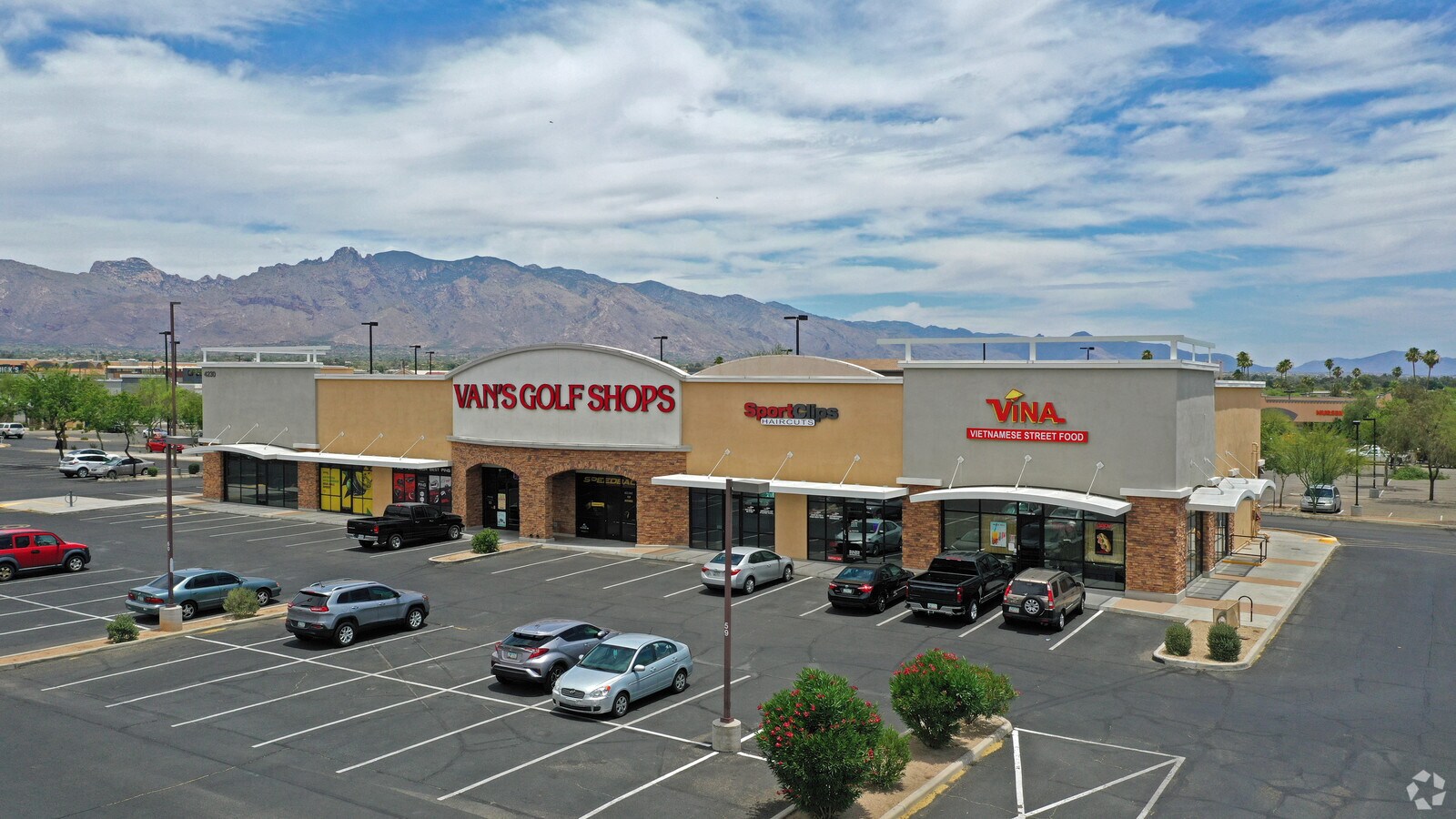 42204386 N Oracle Rd, Tucson, AZ, 85705 Retail Space For Lease