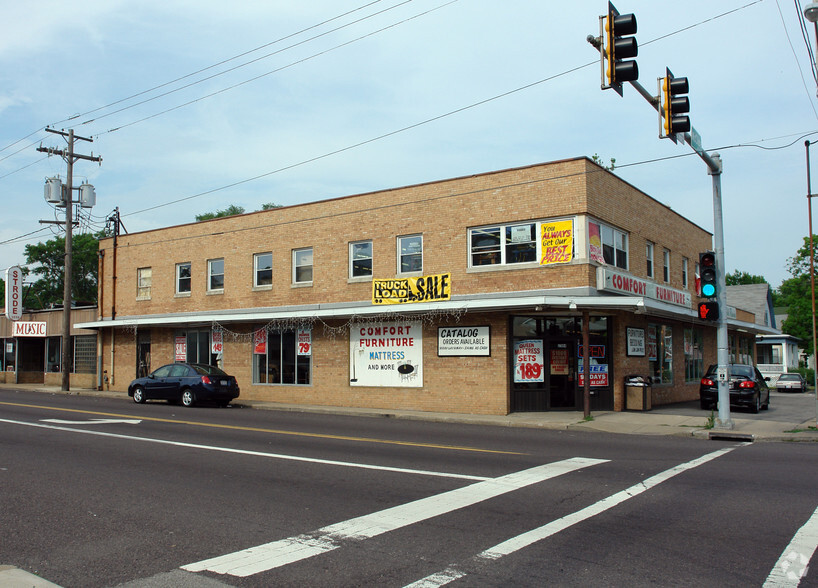 2504 Sheridan Rd, Peoria, IL for lease - Building Photo - Image 2 of 12