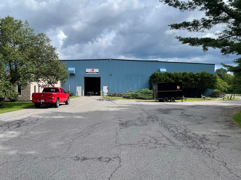 51 Wood Rd, Round Lake, NY for sale - Building Photo - Image 1 of 1