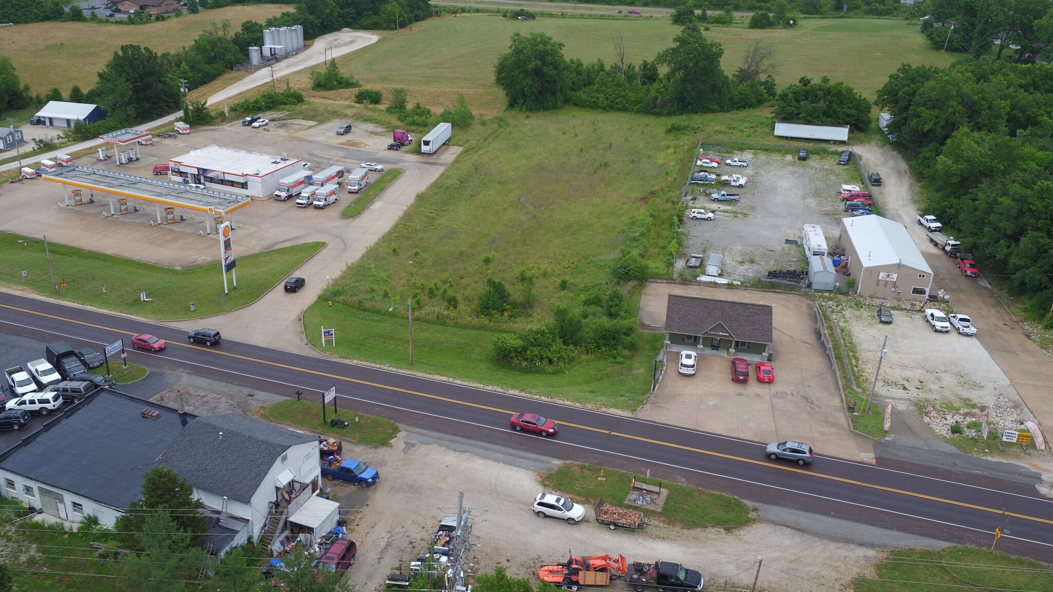 000 S Lincoln Dr, Troy, MO for sale Building Photo- Image 1 of 1