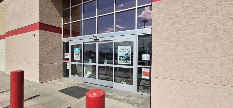 2267 S Townsend Ave, Montrose, CO for sale - Building Photo - Image 2 of 23