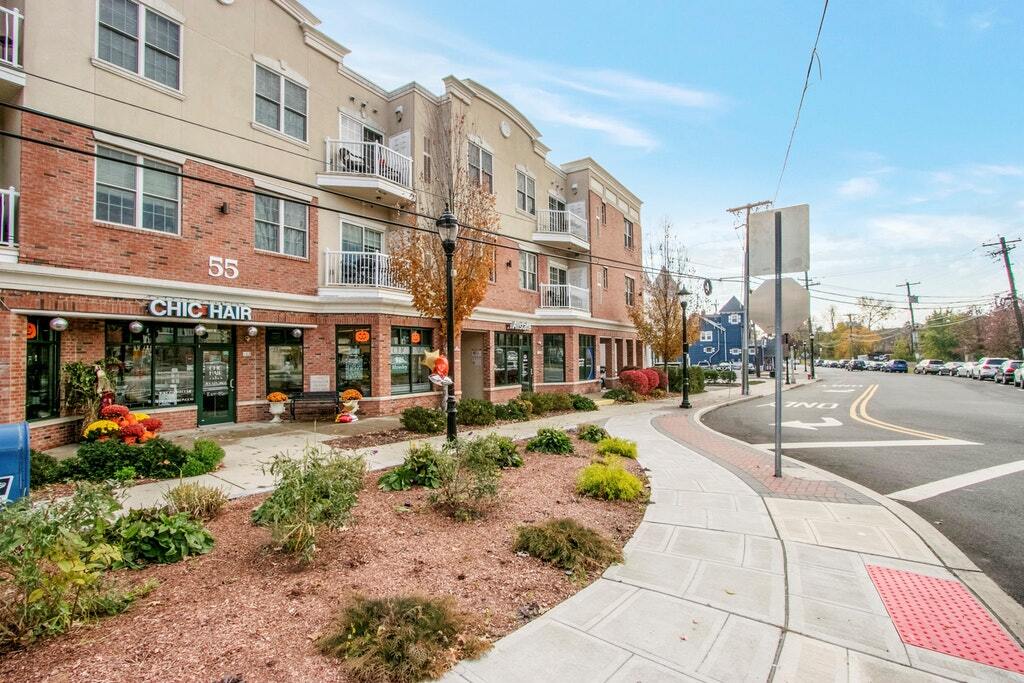 55 Emerson Plz, Emerson, NJ for sale Building Photo- Image 1 of 1