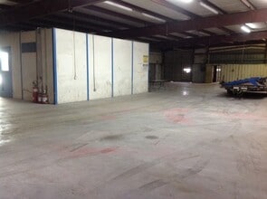 1103 E Maguire Rd, Noble, OK for sale Interior Photo- Image 1 of 15