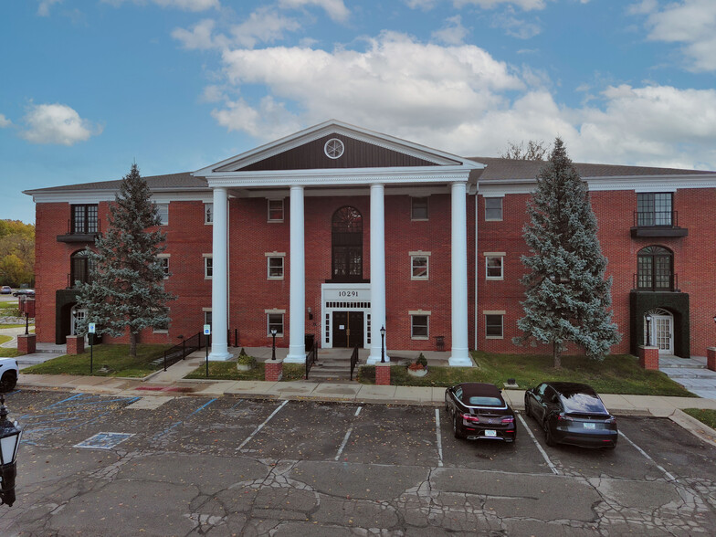 10291 N Meridian St, Carmel, IN for lease - Building Photo - Image 1 of 17