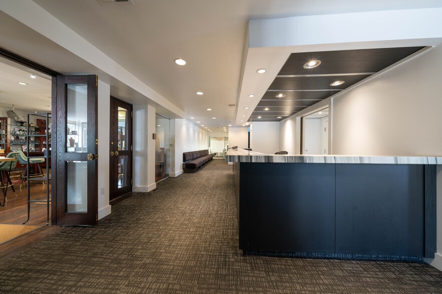 31409 Southfield Rd, Beverly Hills, MI for sale - Building Photo - Image 3 of 4