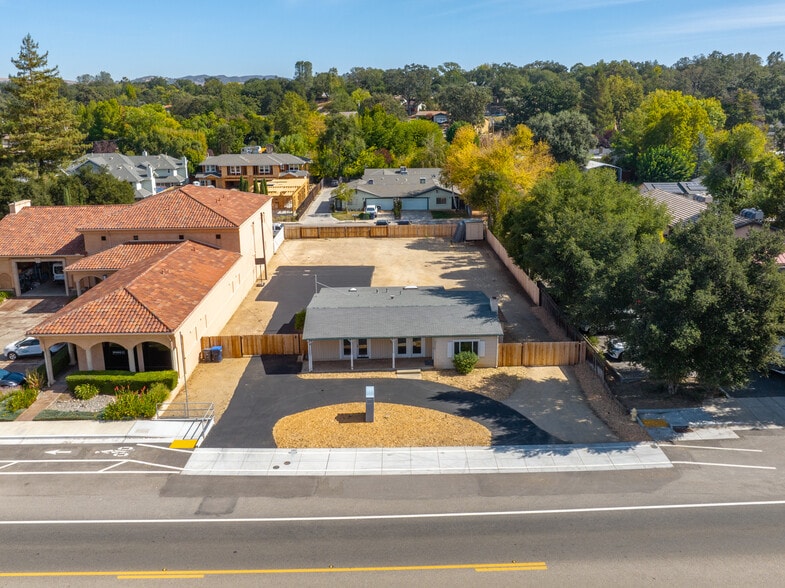 8425 Morro Rd, Atascadero, CA for sale - Building Photo - Image 1 of 1
