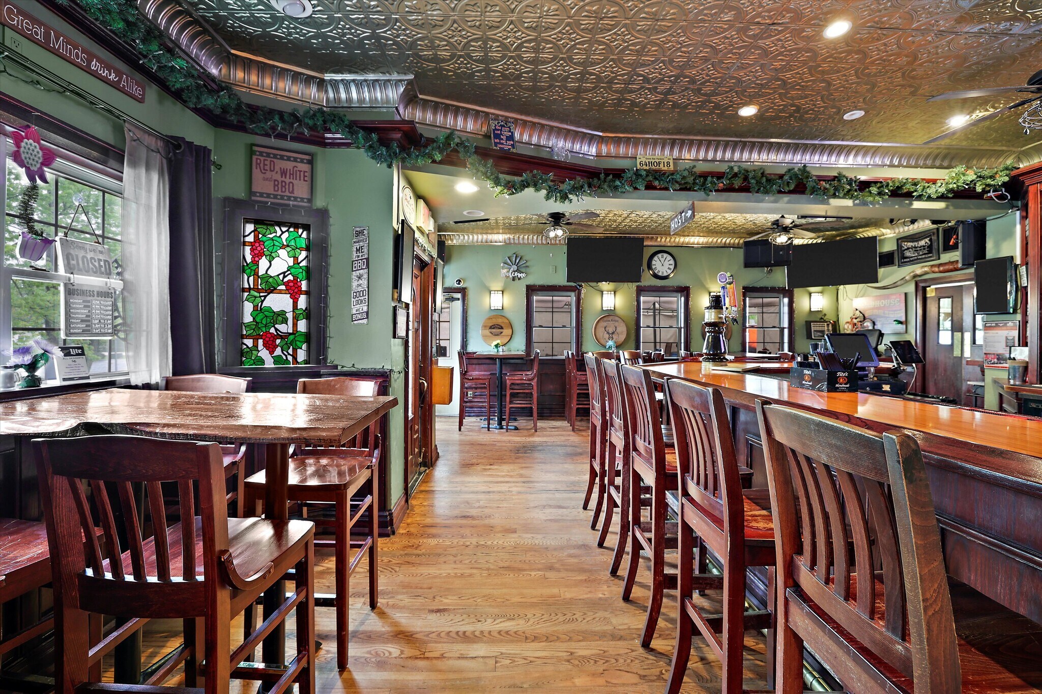 3723 Hubertus Rd, Hubertus, WI 53033 Retail for Sale