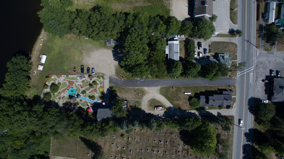 240 Main St, Gorham, NH for sale - Primary Photo - Image 1 of 1