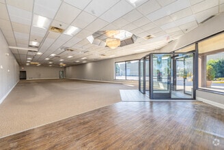 15551-15567 94th Ave, Orland Park, IL for lease Interior Photo- Image 2 of 9