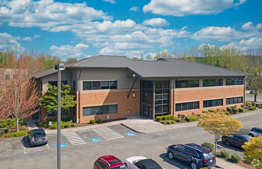 22102 17th Ave SE, Bothell, WA for sale - Primary Photo - Image 1 of 1