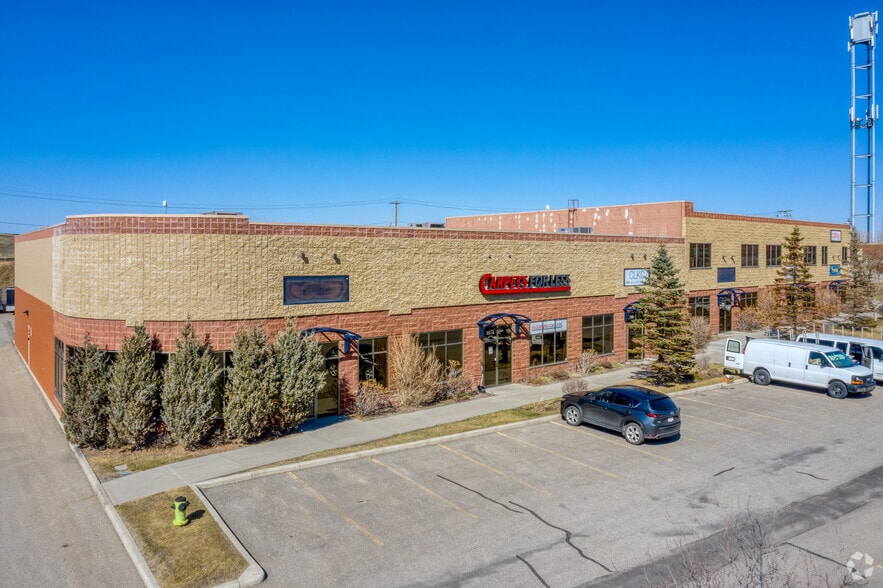 3500-3520 114th Ave SE, Calgary, AB for lease - Primary Photo - Image 1 of 10
