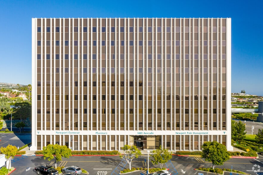 1401 Avocado Ave, Newport Beach, CA for lease - Building Photo - Image 3 of 4