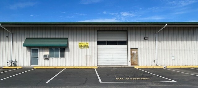960 Industrial Way, Longview, WA for sale - Building Photo - Image 1 of 1