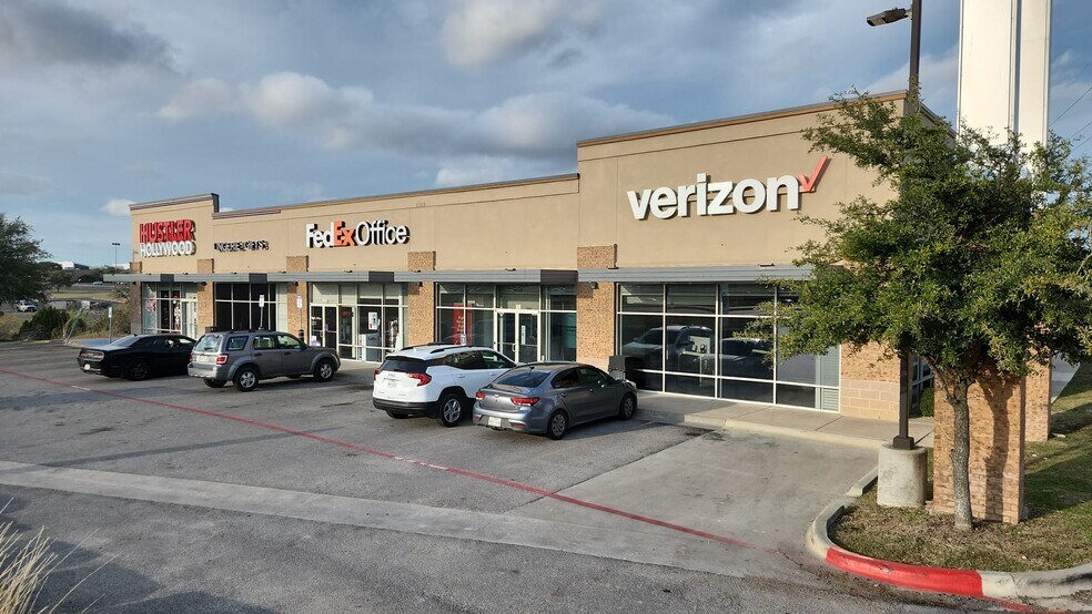 2309 E Central Texas Expy, Killeen, TX 76543 Shops at Killeen