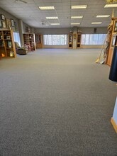1258 SW Lake Rd, Redmond, OR for lease Interior Photo- Image 1 of 4