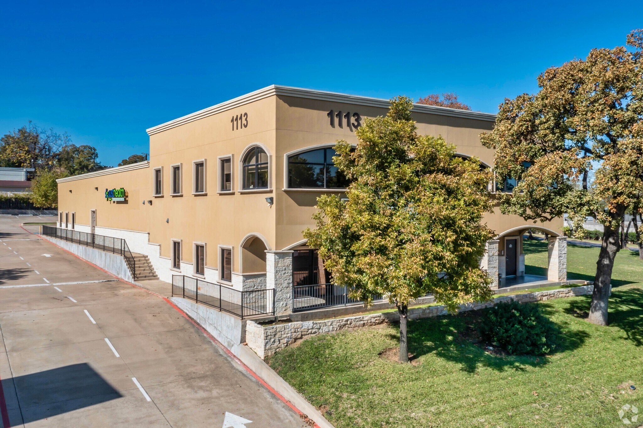 1113 E Jefferson Blvd, Dallas, TX for sale Primary Photo- Image 1 of 1