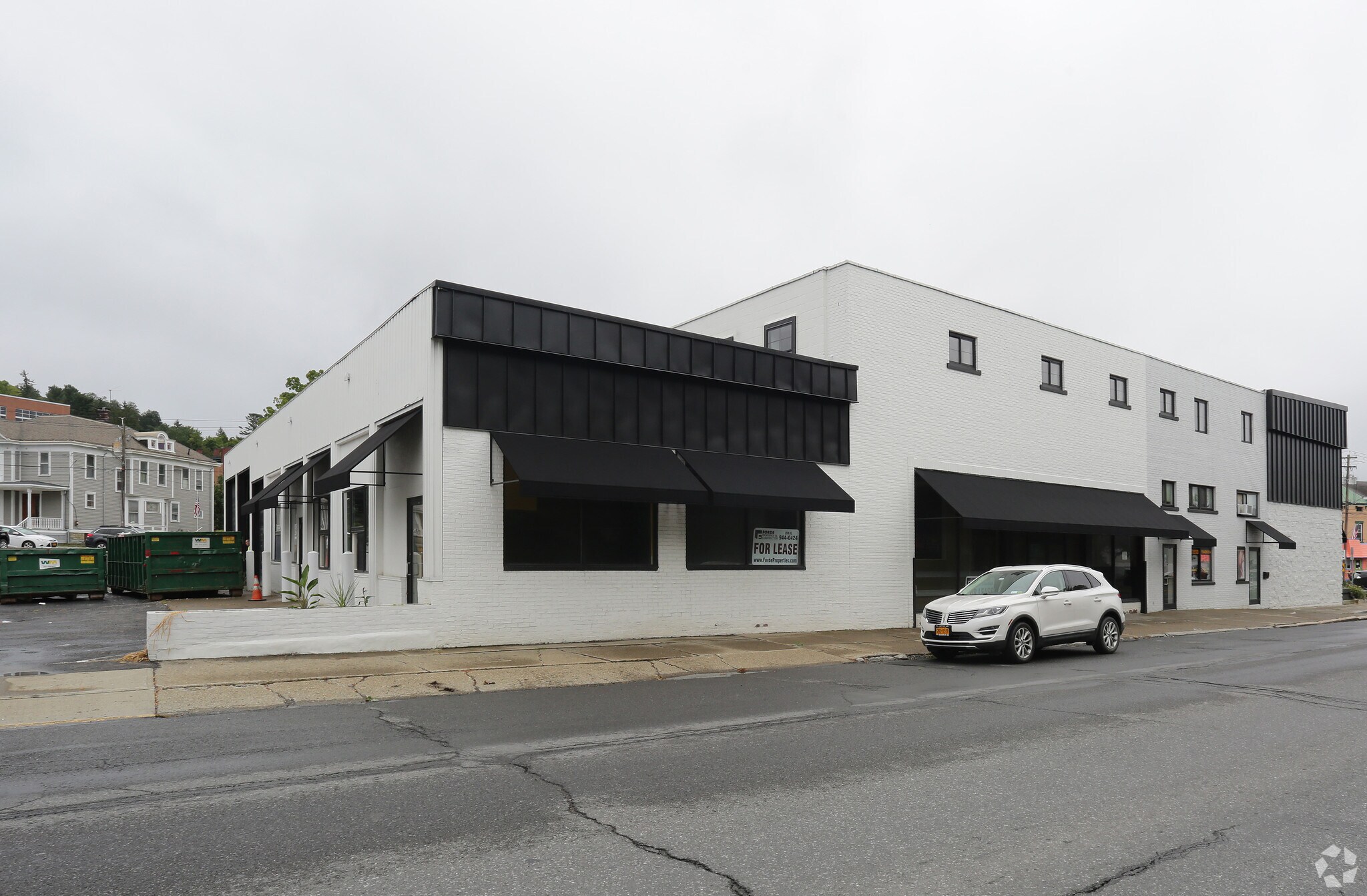 754 Columbia St, Hudson, NY for sale Primary Photo- Image 1 of 1