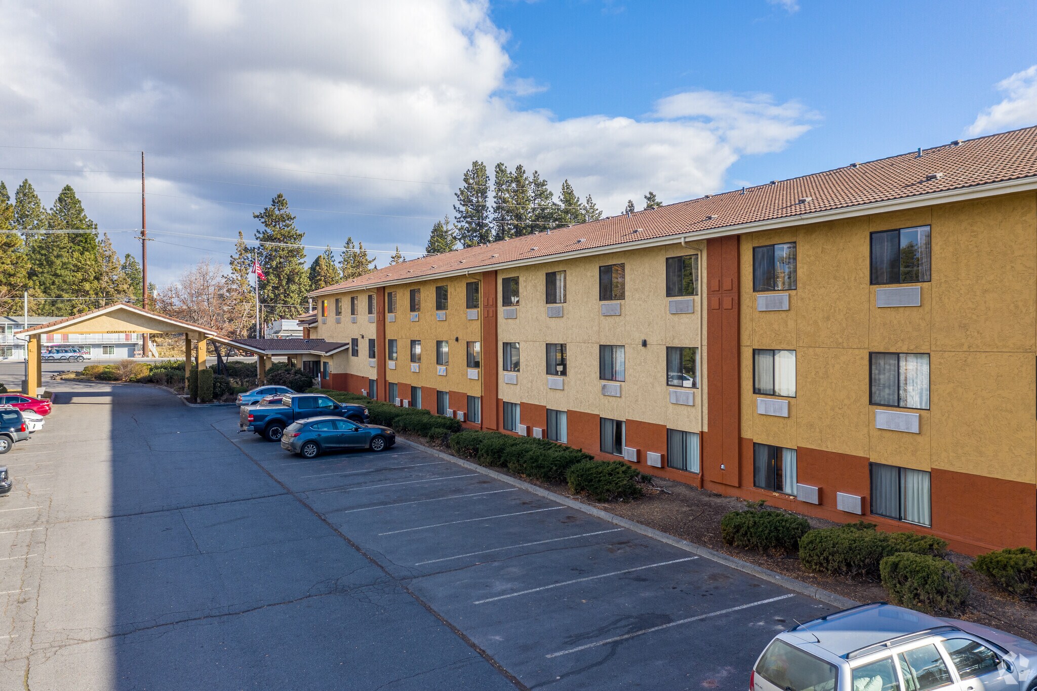 1275 SE 3rd St, Bend, OR for sale Primary Photo- Image 1 of 1