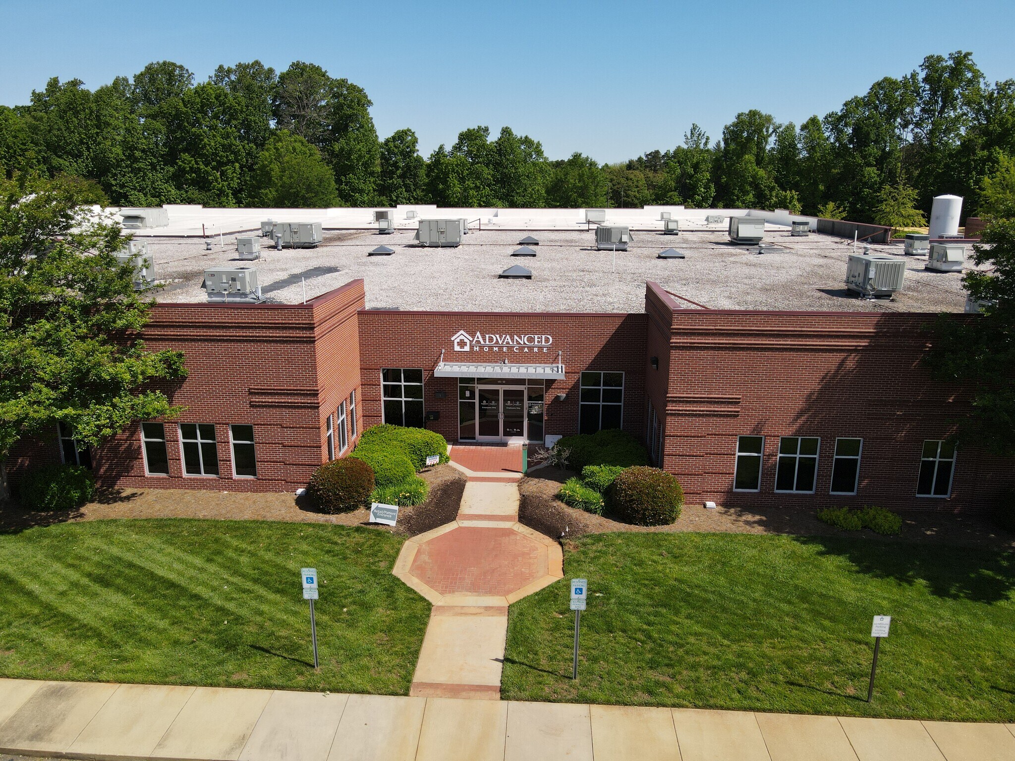 4001 Piedmont Pky, High Point, NC for sale Building Photo- Image 1 of 1