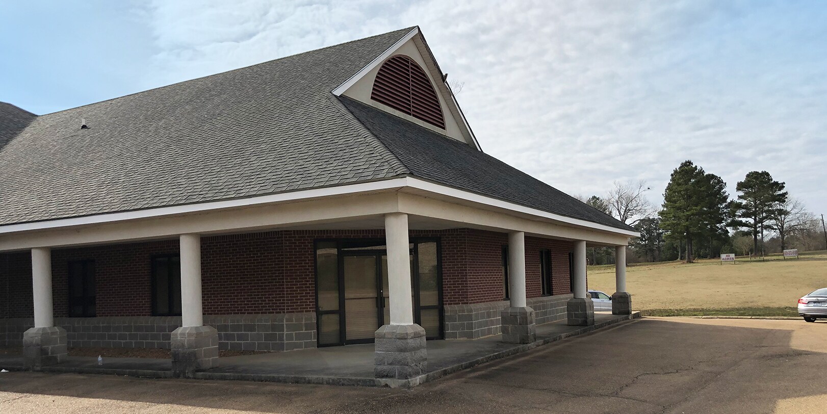 7215 S Siwell Rd, Byram, MS 39272 FreeStanding Medical Office