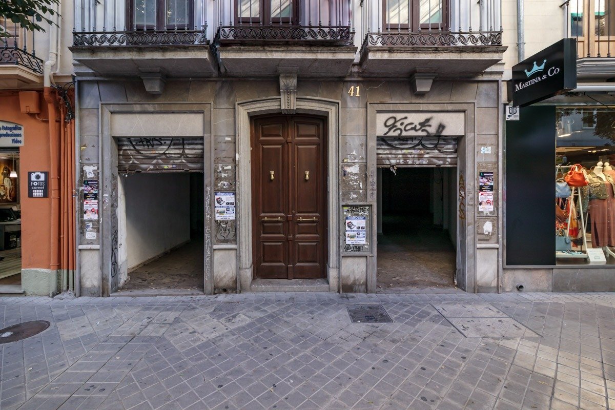 Retail in Granada, Granada for sale Building Photo- Image 1 of 20