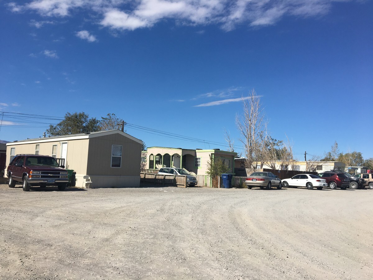 100 Dallas St, Fernley, NV 89408