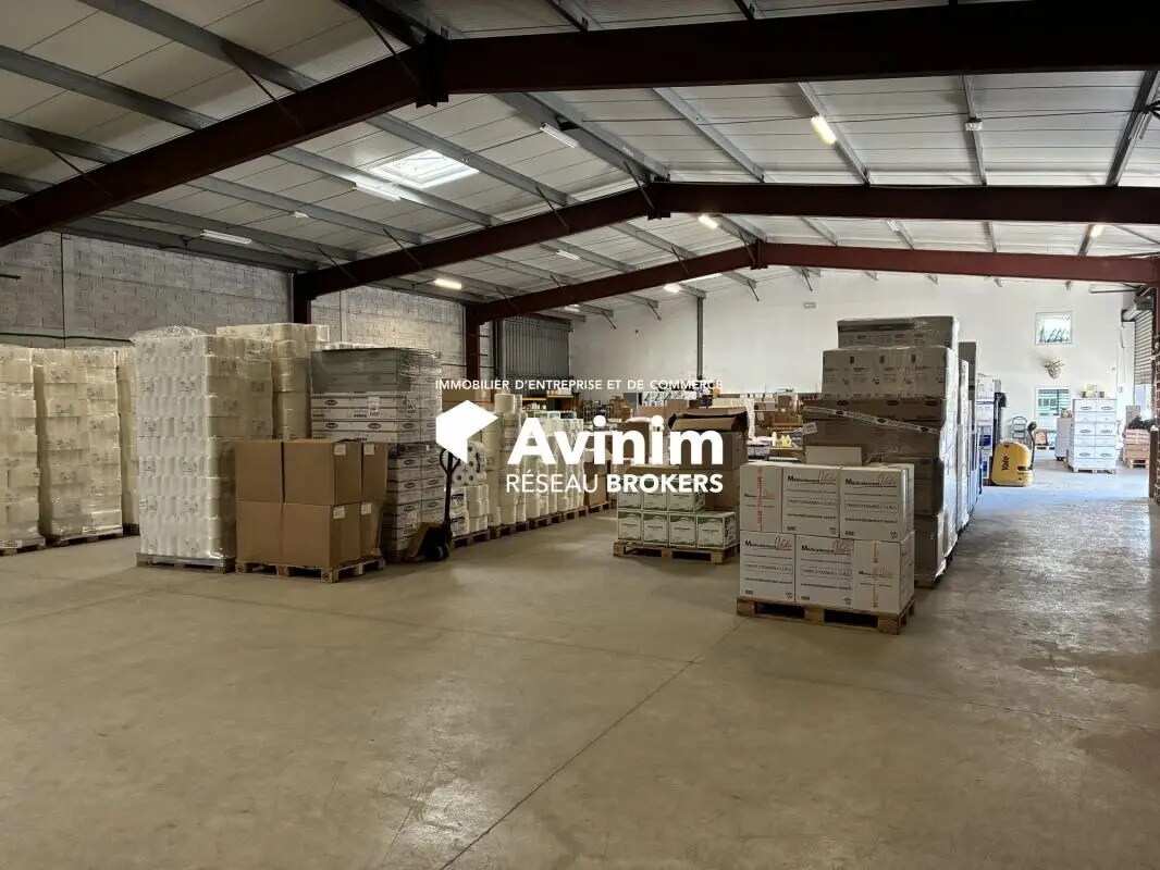 Office in Septèmes-les-Vallons for lease Interior Photo- Image 1 of 9