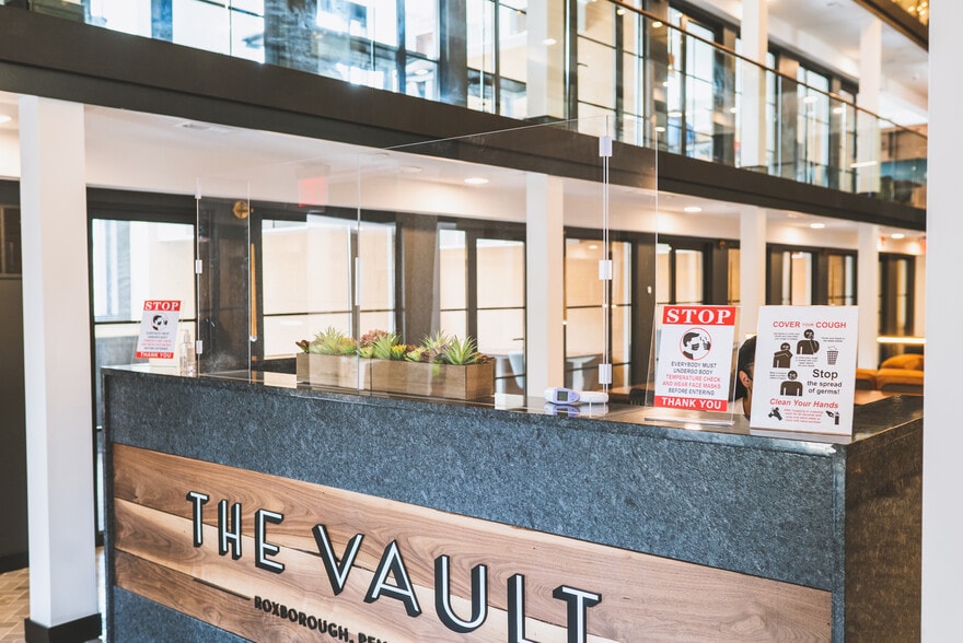 6128 Ridge Ave, Philadelphia, PA for sale - Interior Photo - Image 1 of 24