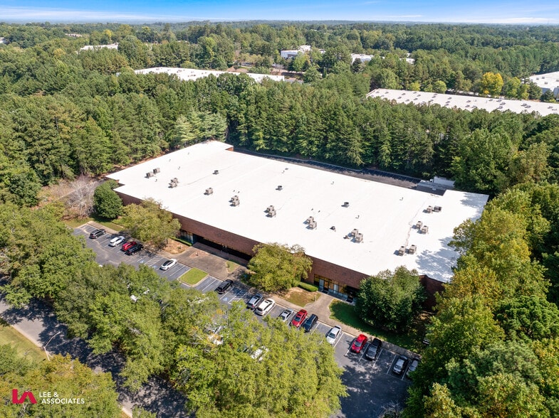 3025 Northwoods Pky, Peachtree Corners, GA for lease - Building Photo - Image 3 of 23