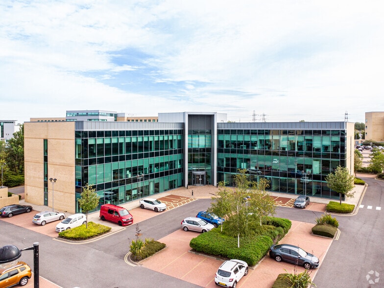 The Silverlink N, Newcastle Upon Tyne for sale - Primary Photo - Image 1 of 25