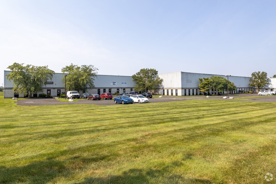 12285 McNulty Rd, Philadelphia, PA for lease - Primary Photo - Image 1 of 8