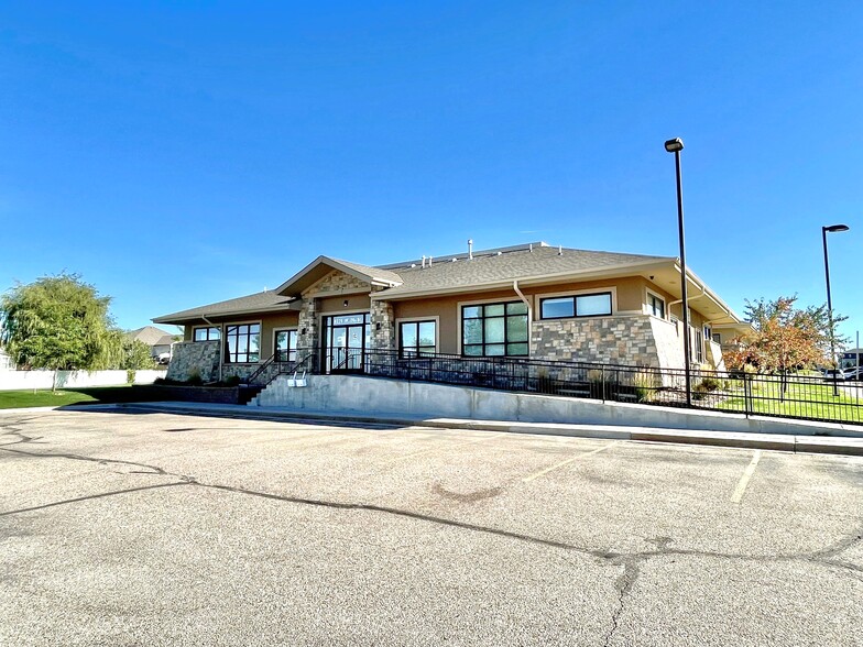 8225 W 20th St, Greeley, CO for lease - Building Photo - Image 1 of 13