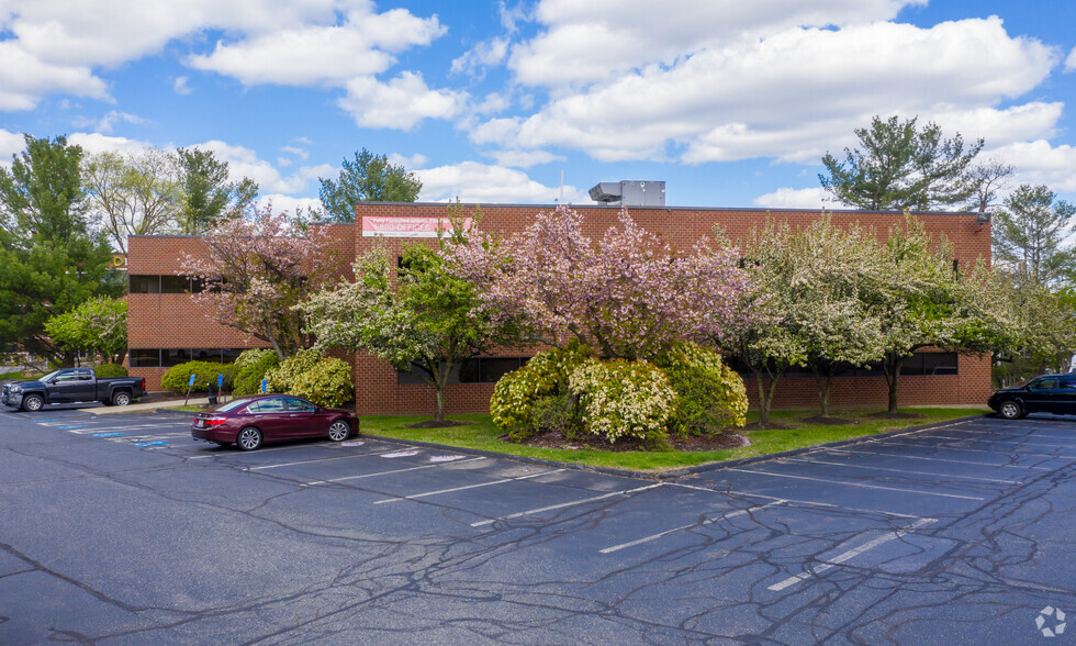 945 Concord St, Framingham, MA for lease - Building Photo - Image 2 of 7