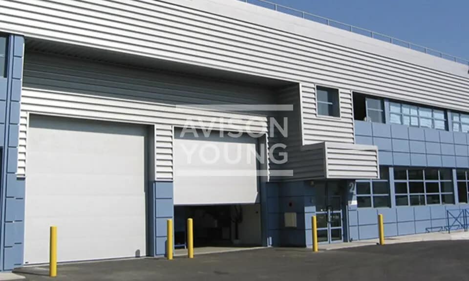 Flex in La Courneuve for lease - Building Photo - Image 3 of 4