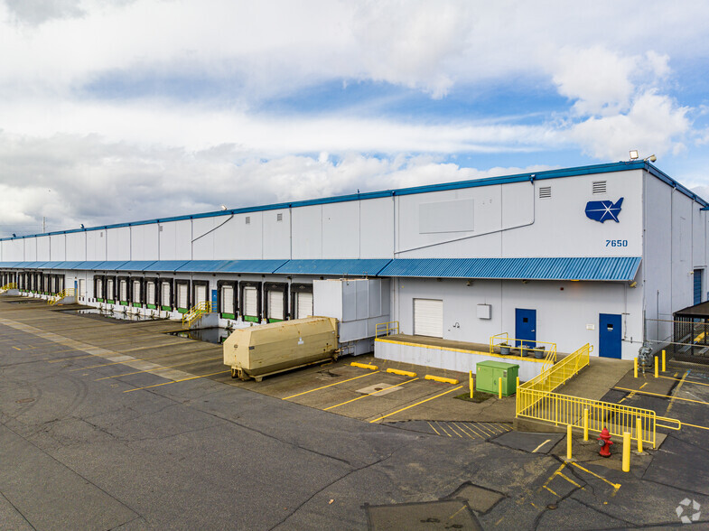 7650 S 228th St, Kent, WA for lease - Building Photo - Image 1 of 8