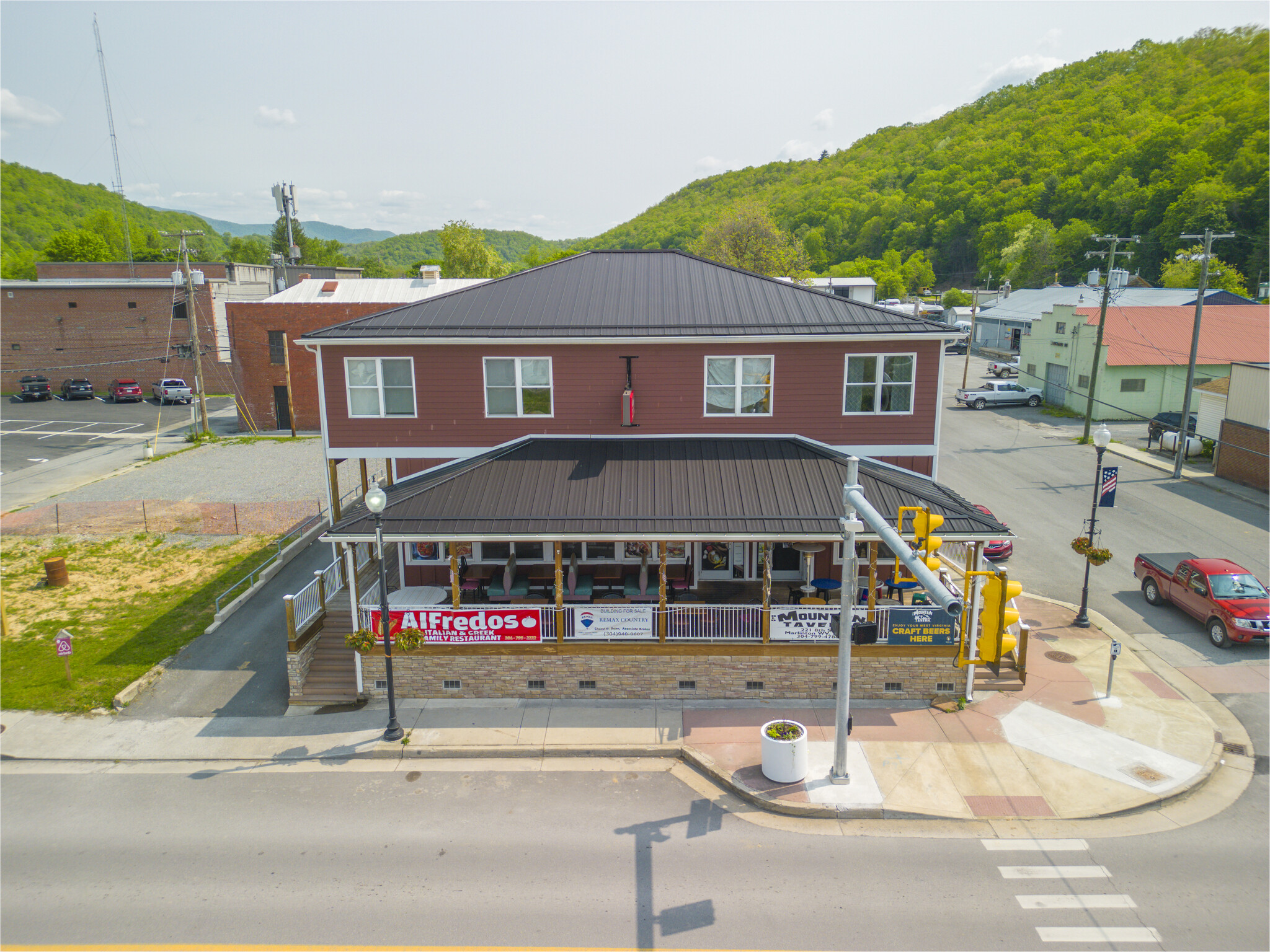 221 8th St, Marlinton, WV for sale Building Photo- Image 1 of 1