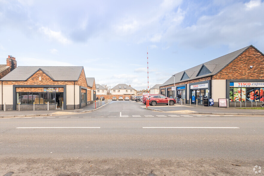 Irthlingborough road Rd, Finedon for lease - Building Photo - Image 2 of 2